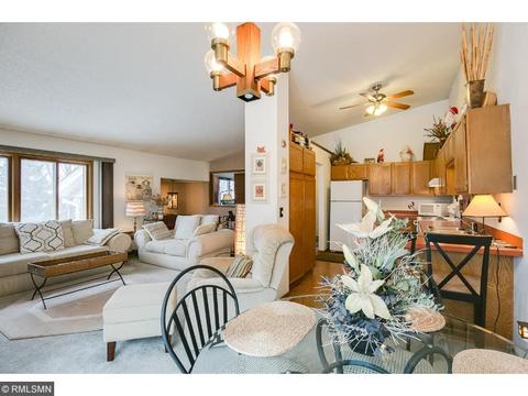 3832 Laurel Ct, Eagan, MN 55122 photo 6