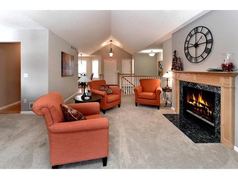 620 Sunnyridge Ln, Loretto, MN 55357 photo 3