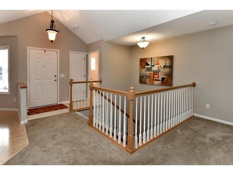 620 Sunnyridge Ln, Loretto, MN 55357 photo 2