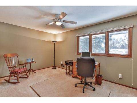 10124 Harrison Rd, Bloomington, MN 55437 photo 18