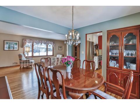 10124 Harrison Rd, Bloomington, MN 55437 photo 7