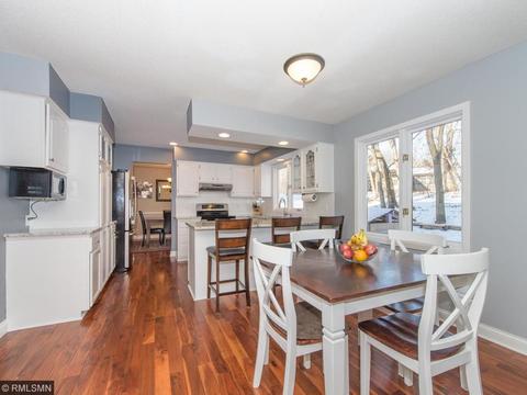 1291 Dunberry Ln, Eagan, MN 55123 photo 7