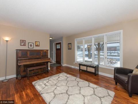 1291 Dunberry Ln, Eagan, MN 55123 photo 5