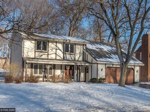 1291 Dunberry Ln, Eagan, MN 55123 photo 1