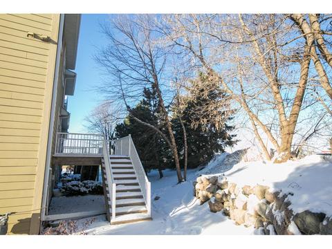 2106 Cedar Grove Trl, Eagan, MN 55122 photo 3