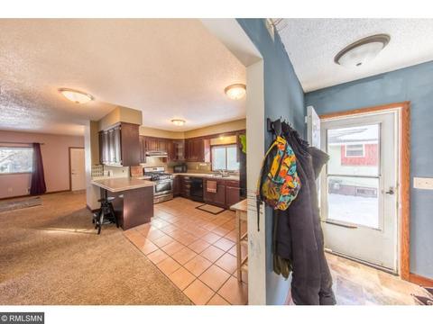 896 Geranium Ave E, Saint Paul, MN 55106 photo 5