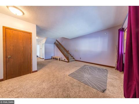 896 Geranium Ave E, Saint Paul, MN 55106 photo 10