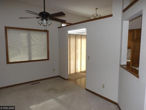 4085 Cashell Gln, Eagan, MN 55122 photo 3