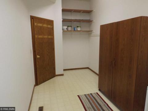4085 Cashell Gln, Eagan, MN 55122 photo 8