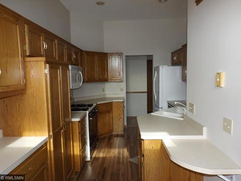 4085 Cashell Gln, Eagan, MN 55122 photo 4