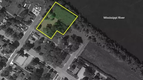 Nnn Elm Street, Clearwater, MN 55320