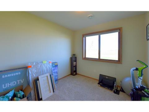 602 Spruce Dr, Staples, MN 56479 photo 19