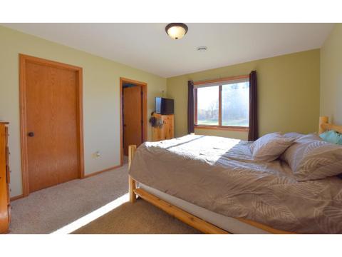 602 Spruce Dr, Staples, MN 56479 photo 16