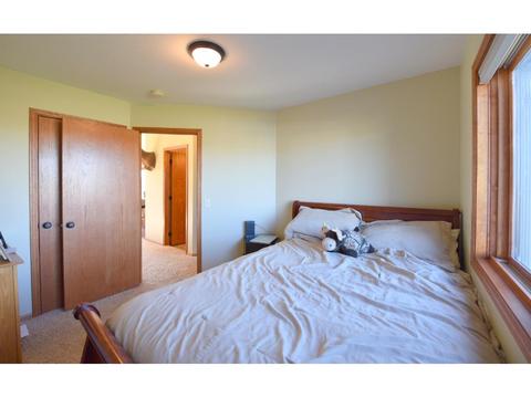 602 Spruce Dr, Staples, MN 56479 photo 12