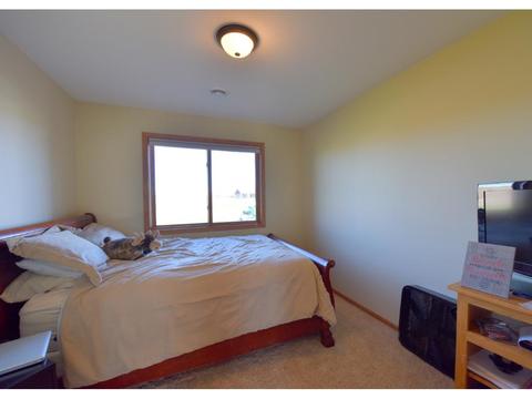 602 Spruce Dr, Staples, MN 56479 photo 11