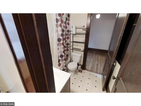 513 4th St SE, Willmar, MN 56201 photo 8