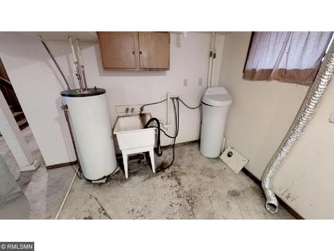 513 4th St SE, Willmar, MN 56201 photo 21