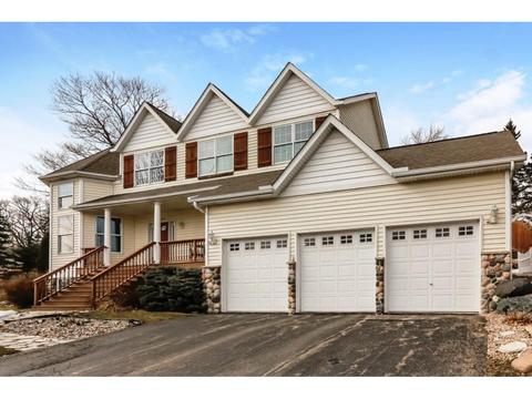 3135 Highland Blvd, Mound, MN 55364 photo 1