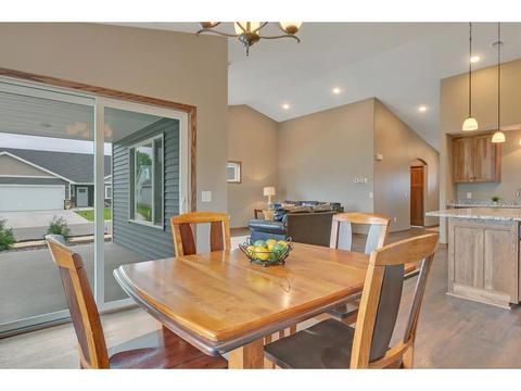 67 Glenview Loop, Saint Cloud, MN 56303 photo 9