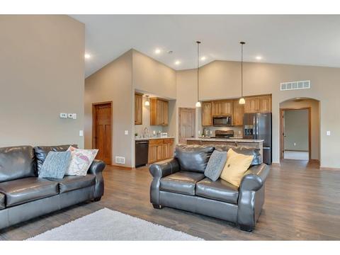 67 Glenview Loop, Saint Cloud, MN 56303 photo 11
