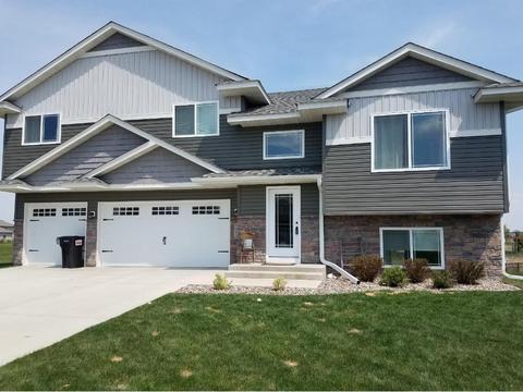 1614 Pinecone Ln, Mayer, MN 55360 photo 1