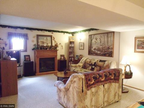 2307 11th St E, Glencoe, MN 55336 photo 17