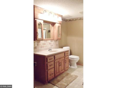 2307 11th St E, Glencoe, MN 55336 photo 14