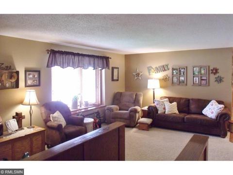 2307 11th St E, Glencoe, MN 55336 photo 8