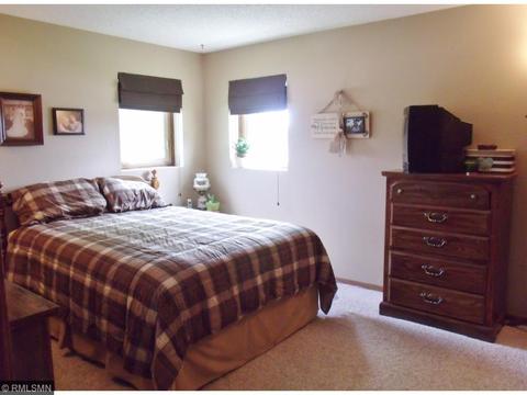 2307 11th St E, Glencoe, MN 55336 photo 10