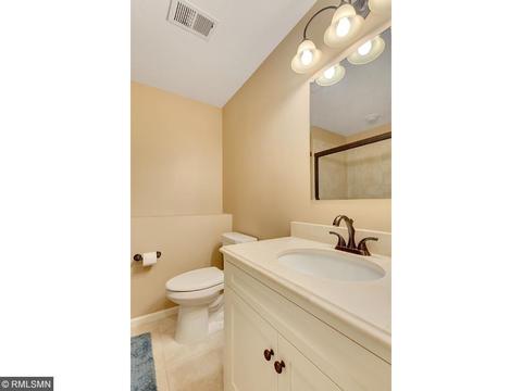 2211 Orchid Loop S, Saint Cloud, MN 56301 photo 14