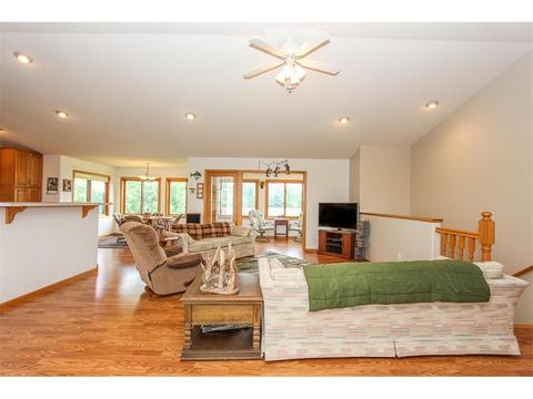 4251 Johnson Rd NE, Nelson, MN 56355 photo 14