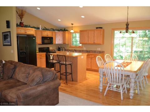 8364 Maple Leaf Cir, Brainerd, MN 56401 photo 5