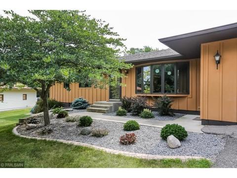 1505 Babbitt Ct, Faribault, MN 55021 photo 1