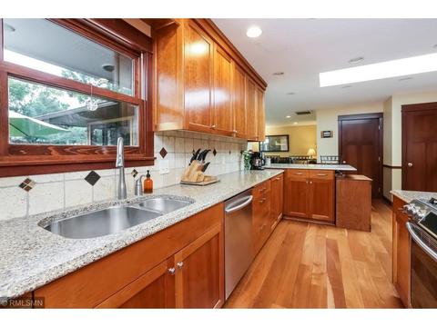 1505 Babbitt Ct, Faribault, MN 55021 photo 9