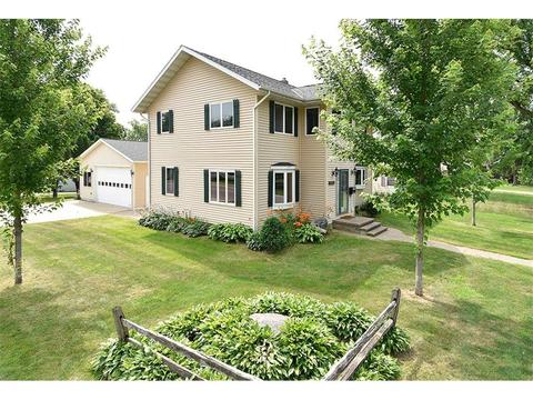 1005 Carlton Ave, Faribault, MN 55021 photo 2