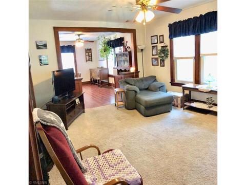 827 Willow St, Faribault, MN 55021 photo 4