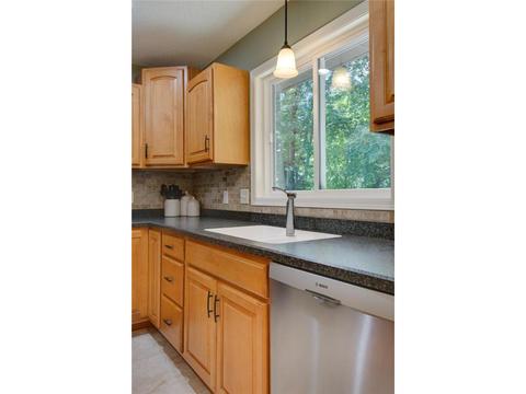 1479 Thomas Ln, Eagan, MN 55122 photo 11