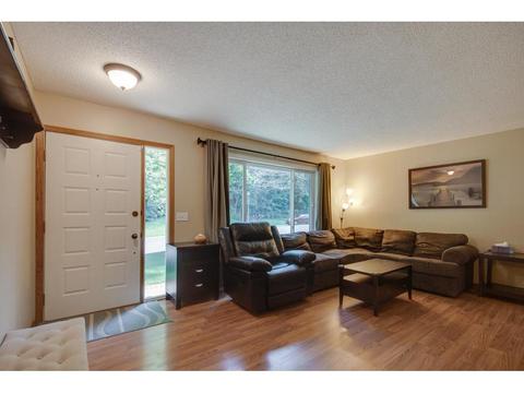 1479 Thomas Ln, Eagan, MN 55122 photo 4