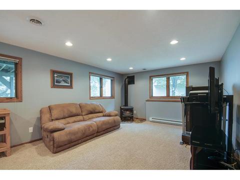 1479 Thomas Ln, Eagan, MN 55122 photo 17