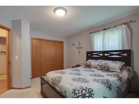 1479 Thomas Ln, Eagan, MN 55122 photo 13