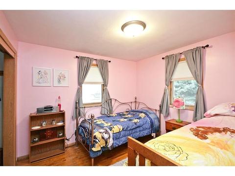 105 12th St E, Glencoe, MN 55336 photo 10
