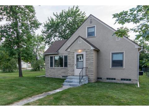 1107 7th Ave NE, Brainerd, MN 56401 photo 1