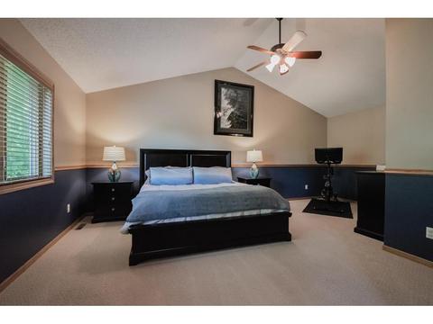 546 White Pine Way, Eagan, MN 55123 photo 7