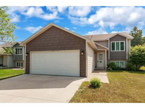 10906 Kentucky Ave N, Champlin, MN 55316 photo 1