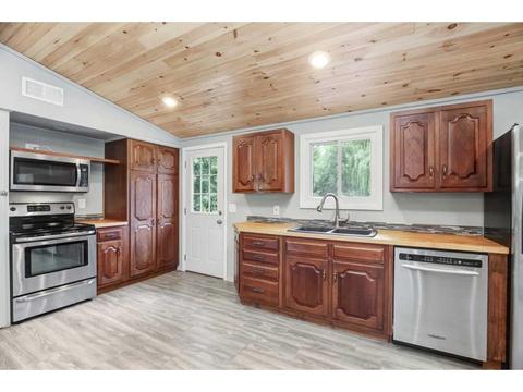 6892 Centerville Rd, Centerville, MN 55038 photo 9