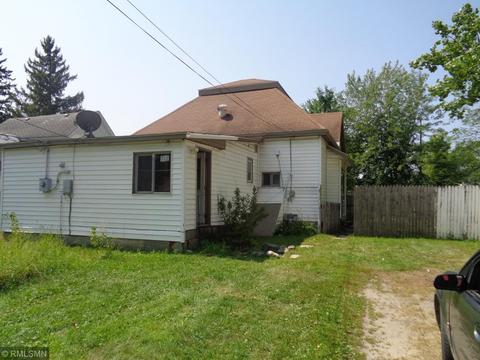 312 6th St SE, Staples, MN 56479 photo 2
