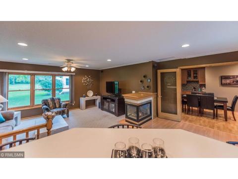 4156 Kingston Ct, Eagan, MN 55123 photo 25