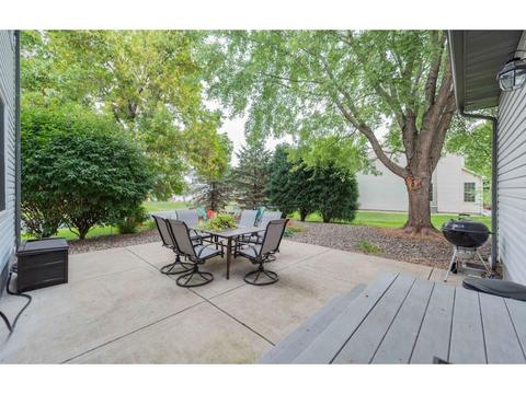 4156 Kingston Ct, Eagan, MN 55123 photo 22