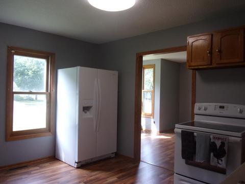 403 3rd St, Kenyon, MN 55946 photo 6