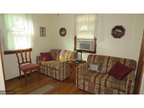 907 E Maple Ave E, Mora, MN 55051 photo 6